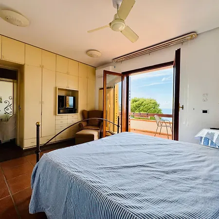 Vila Yourhome - Lian