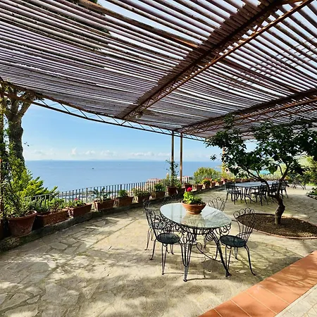 Vila Yourhome - Lian *