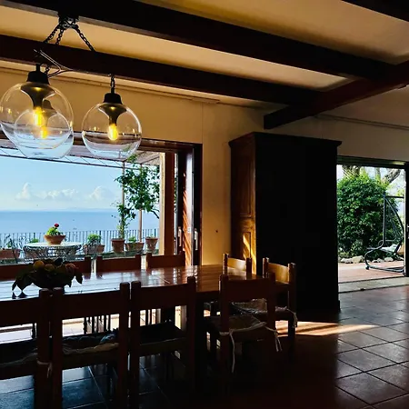 Vila Yourhome - Lian *